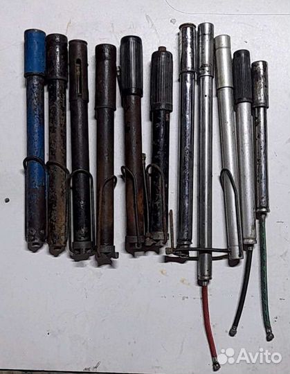 Насосы от ретро вело мото авто техники