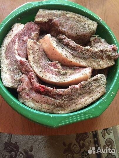 Домашнее копченое сало,ушки,мясо