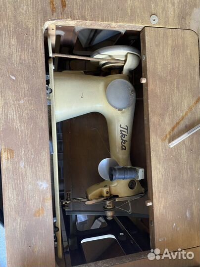 Швейная машинка