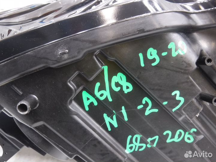 Б/У Б/У Фара левая 4K0941039C VAG