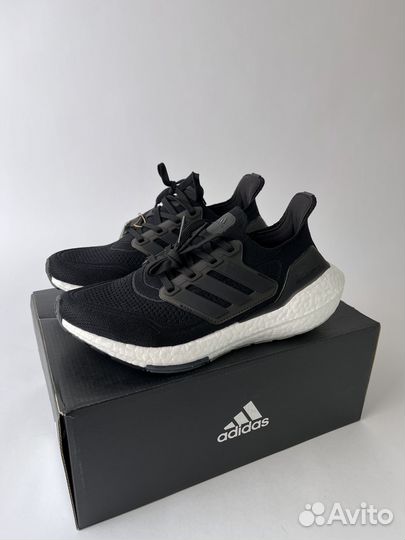 Кроссовки Adidas Ultraboost 21