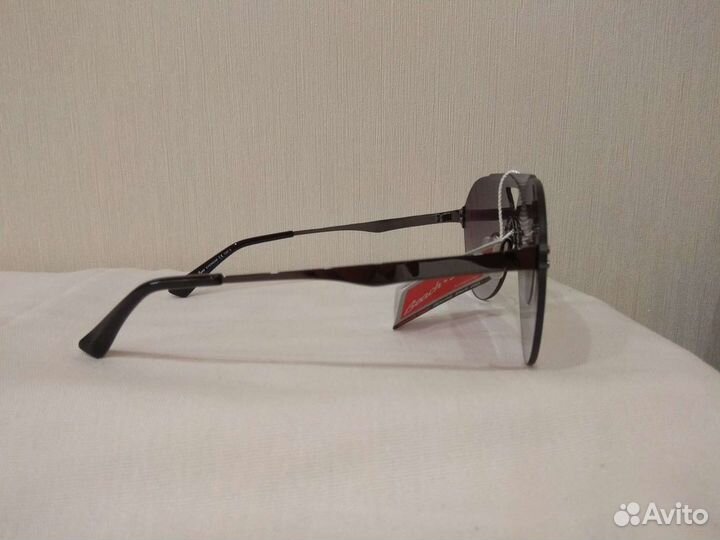 Очки фирменные Италия Новые