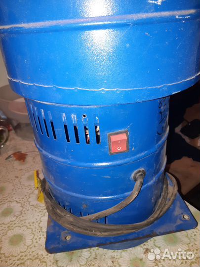 Зернодробилка бу