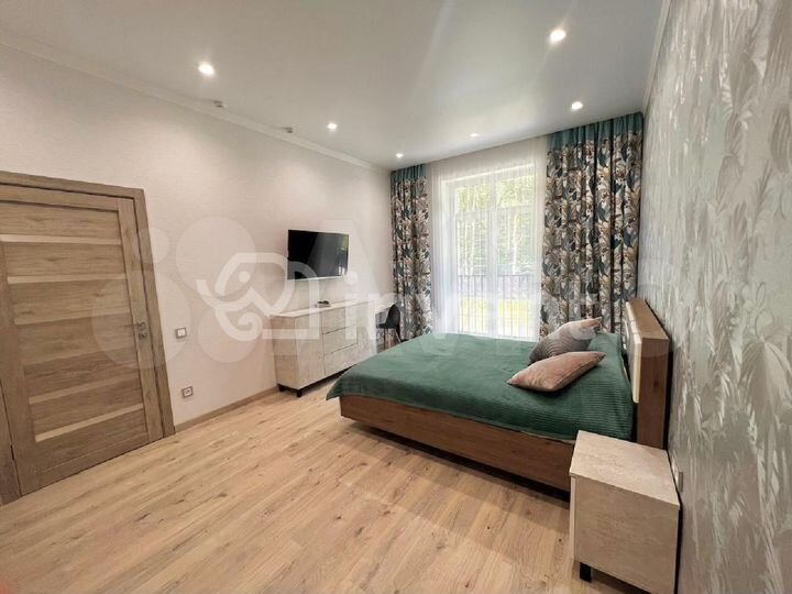 1-к. апартаменты, 38 м², 2/3 эт.