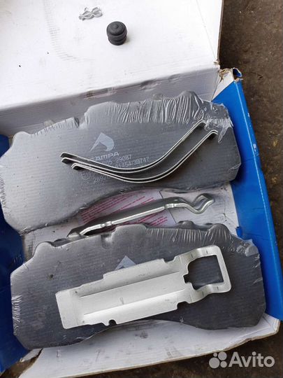 Колодки тормозные камаз-5490 mercedes