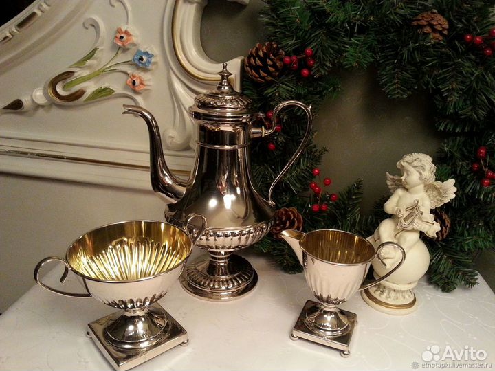 Антикварный кофейный сервиз