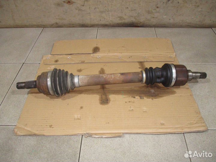 Полуось передняя левая Citroen C4