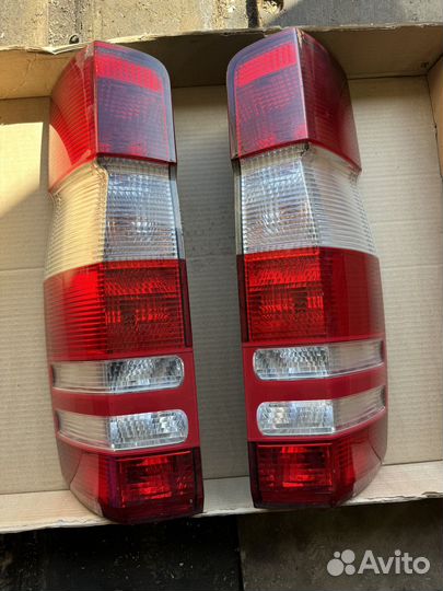 Фонари задние Mercedes Sprinter 906