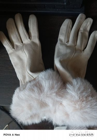 Новые сумочка, перчатки, манишка Sin