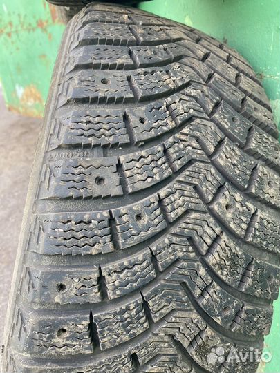 Michelin X-Ice North XIN2 205/55 R16 4 штуки