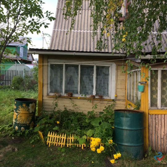 Дача 36 м² на участке 8,5 сот.