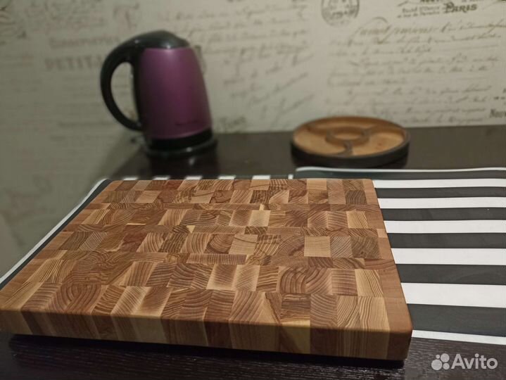 Торцевая разделочная доска из дуба