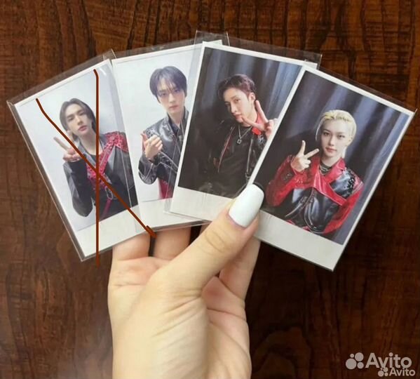Продам полароиды stray kids от jyp и greeting