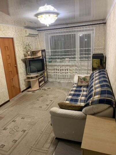 3-к. квартира, 56 м², 2/4 эт.