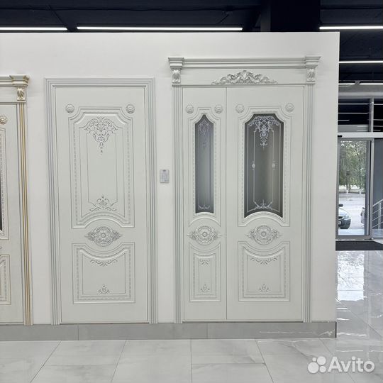 Двери межкомнатные белые r-2643