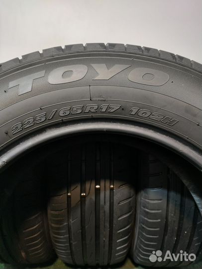 Toyo Proxes CF2 SUV 225/65 R17 102H