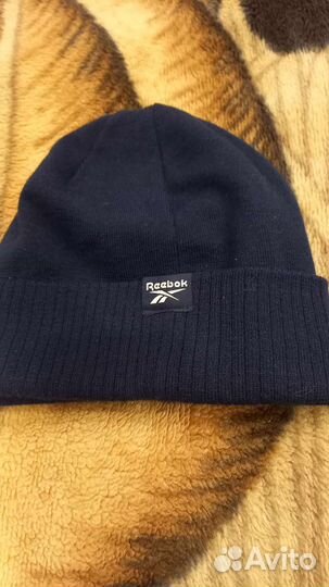 Шапка унисекс оригинал reebok