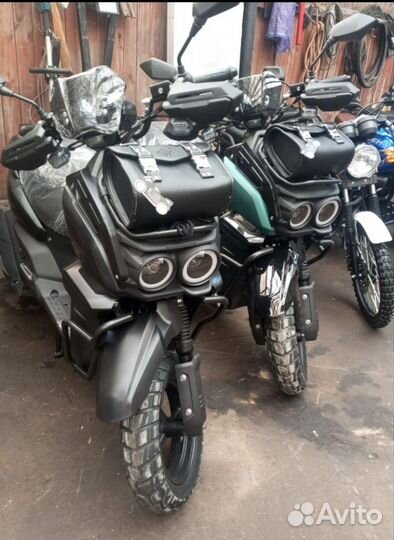 Скутер MM Vector 50cc (150сс)