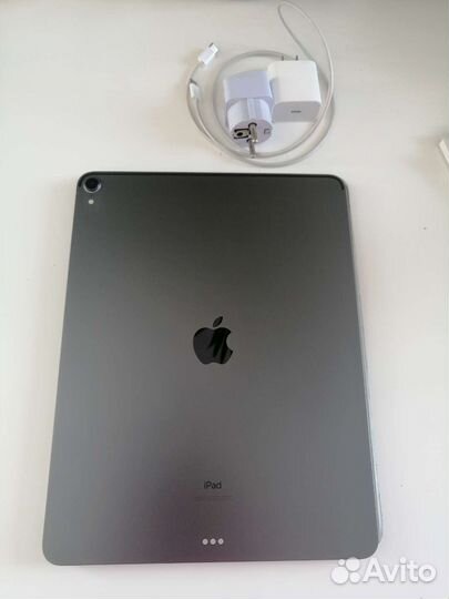iPad pro 12 9, 256 гб