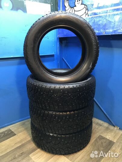 Bridgestone Blizzak Spike-02 SUV 275/55 R20