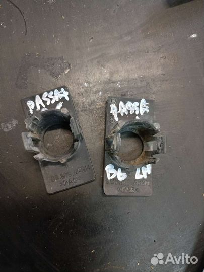 Volkswagen Passat b6 кронштейн парктроника