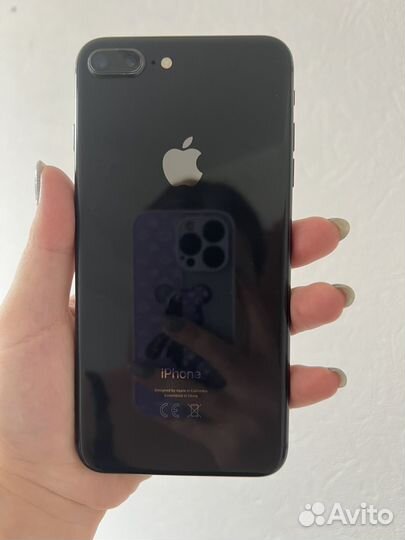 Телефон iPhone 8 plus