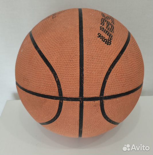 Мяч баскетбольный Larsen RB 5