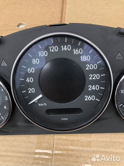 Щиток приборов Mercedes Benz CLS W219