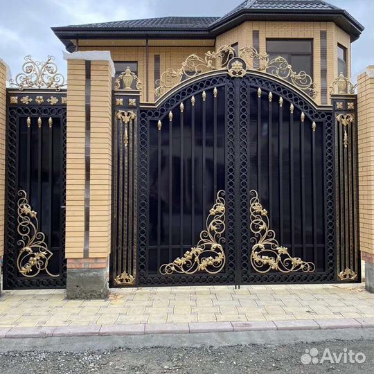 Ворота кованые под ключ