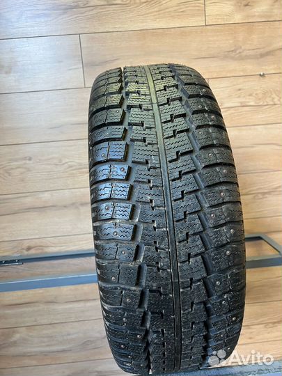 Pirelli Winter 160 Studdable Plus 235/60 R16