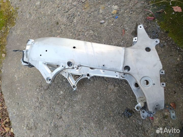 Рама suzuki gsx r 600 gsxr 600 srad '96-00