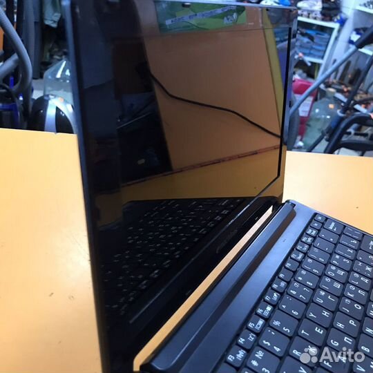 Нетбук eMachines PAV70