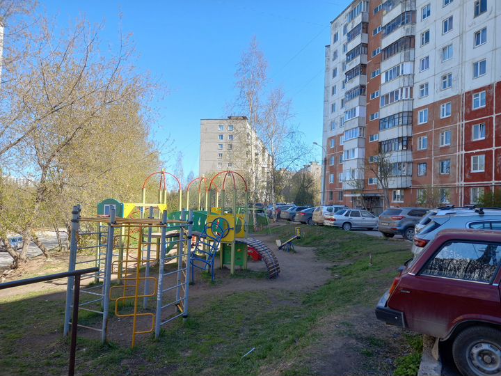 2-к. квартира, 53 м², 6/10 эт.