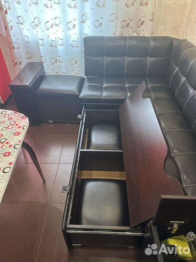 Кухонный уголок со спальным местом бу