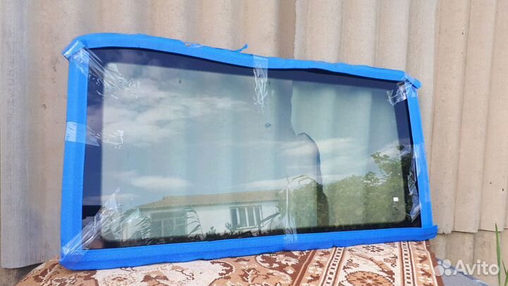 Стекло боковое на transporter t5