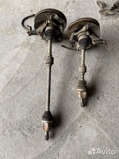 Поворотный кулак сборе л/п киа рио 4 сол 2