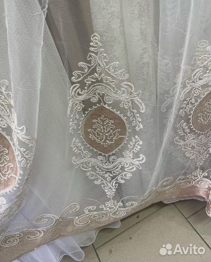 Тюль с бархатными вставками
