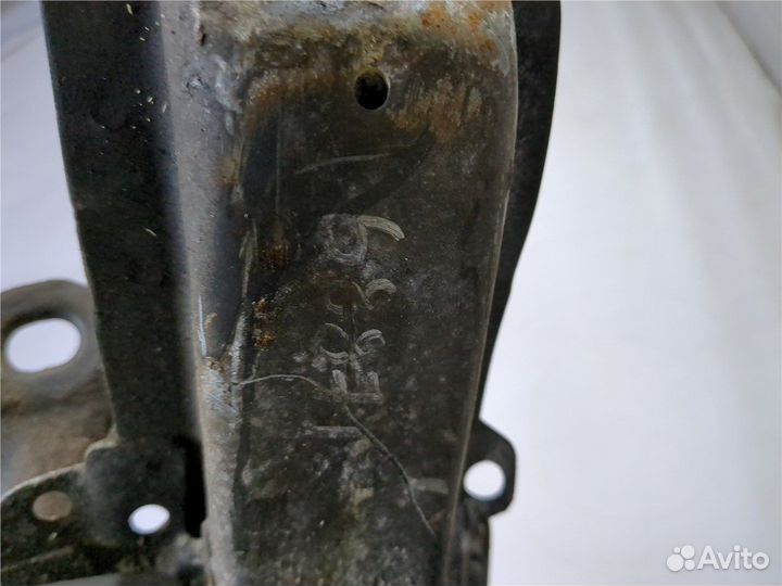 Балка подвески передняя Renault Scenic, 2003