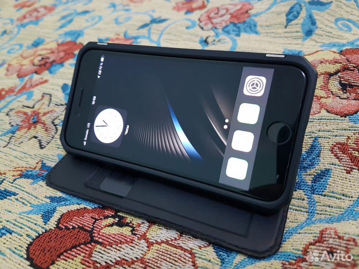 iPhone SE (2022), 128 ГБ