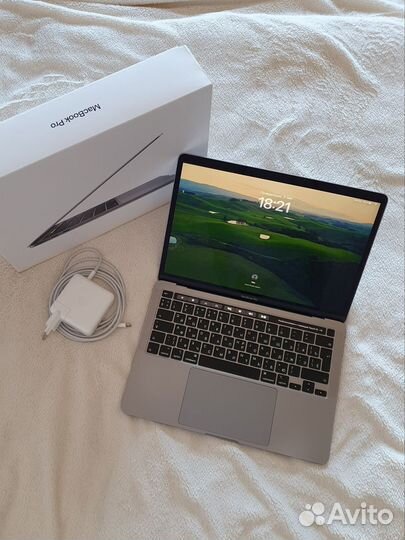 Apple MacBook Pro 13 2020 i5 8gb 512 gb