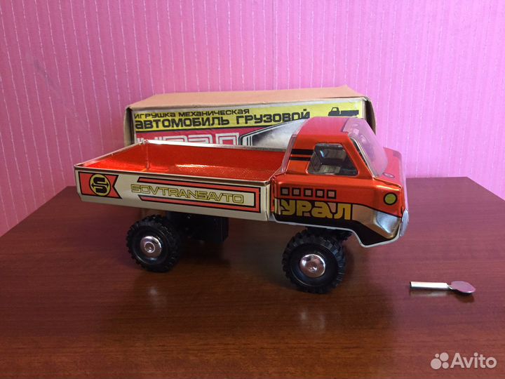 Машинка Урал радуга завод триг