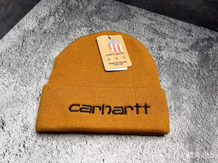 Шапка Carhartt WIP оранжевая буквы 2024