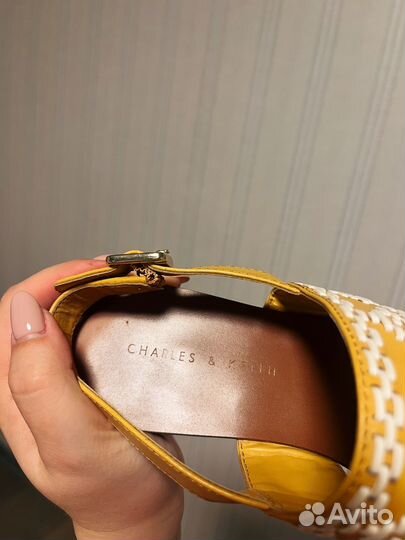 Боссоножки Charles&Keith