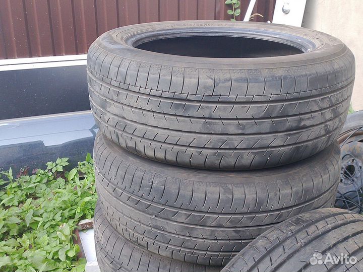 Yokohama Radial 376 215/55 R17