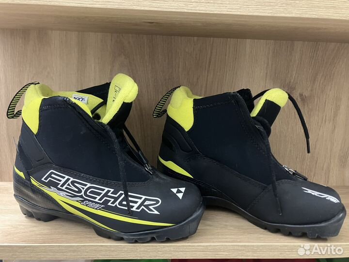 Лыжные ботинки fischer