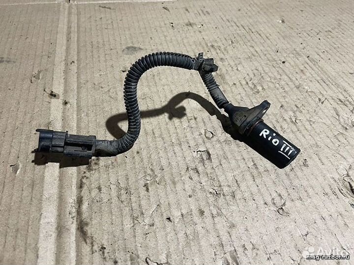 Датчик положения коленвала Kia Rio, III 2012
