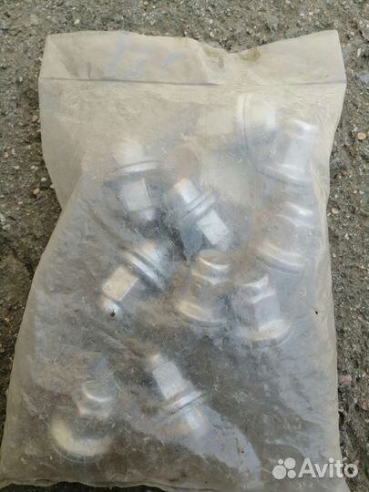 Гайки колесные Toyota land cruiser 200