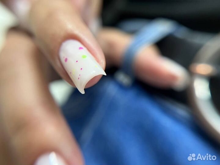 Наращивание ногтей