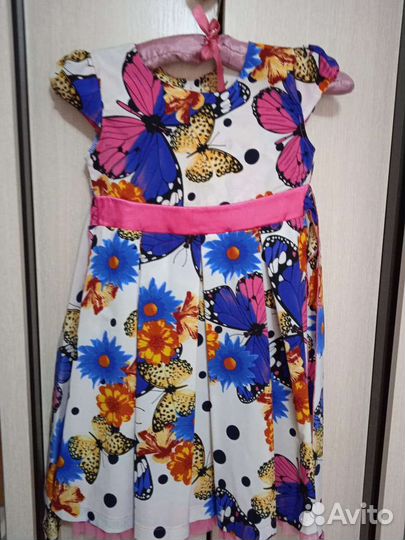 Продам платья