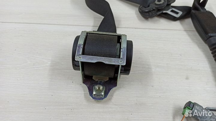 Ремни безопасности передний правый BMW 5 E60 E61